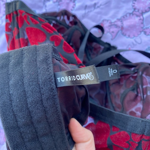 ❤️Mesh black and red velvet hearts bra❤️ - Picture 9 of 11